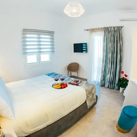 Floresita Daire Fira (Santorini)